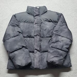 Fabletics Men's Quilted Puffer Jacket in Charcoal Gray Size M